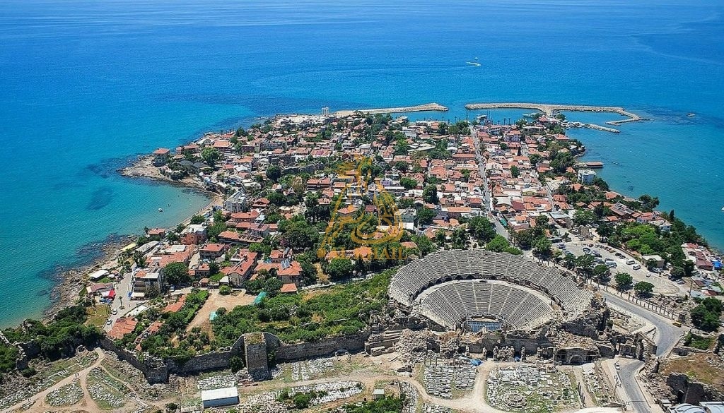 Why should you buy villas and real estate in Alanya?