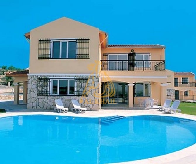 How much do villas for sale cost in Kusadasi Turkey?