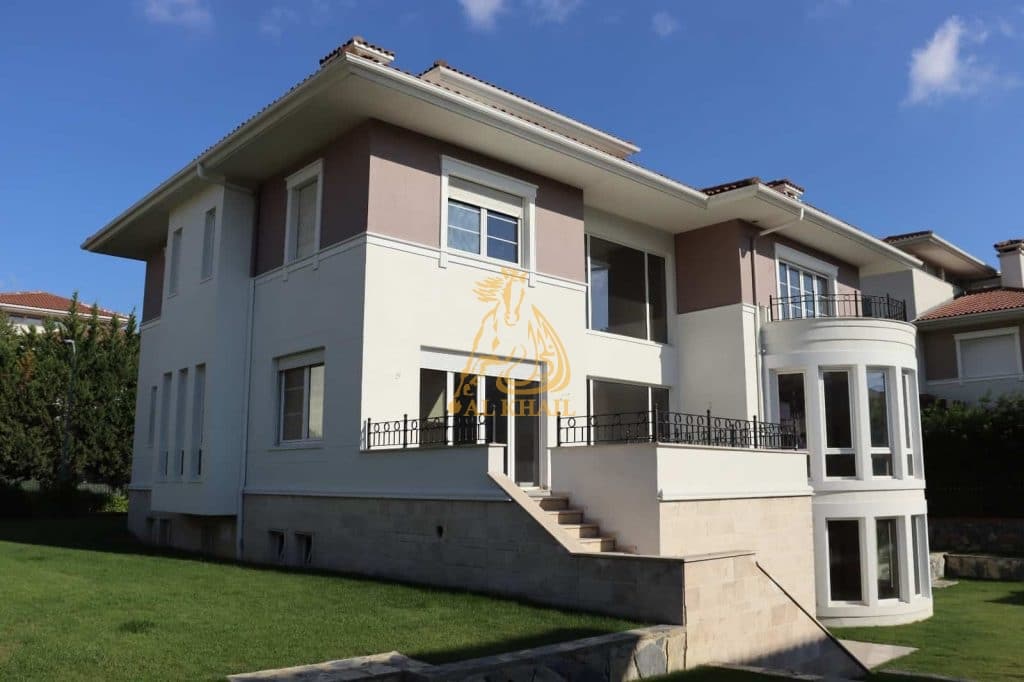Villas for sale in Sultanbeyli