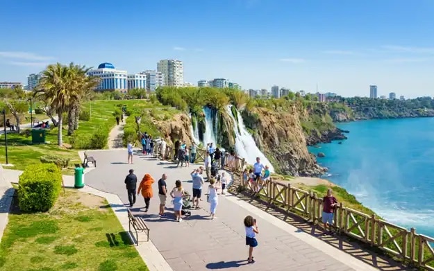 reasons to buy property in the coastal city of Antalya