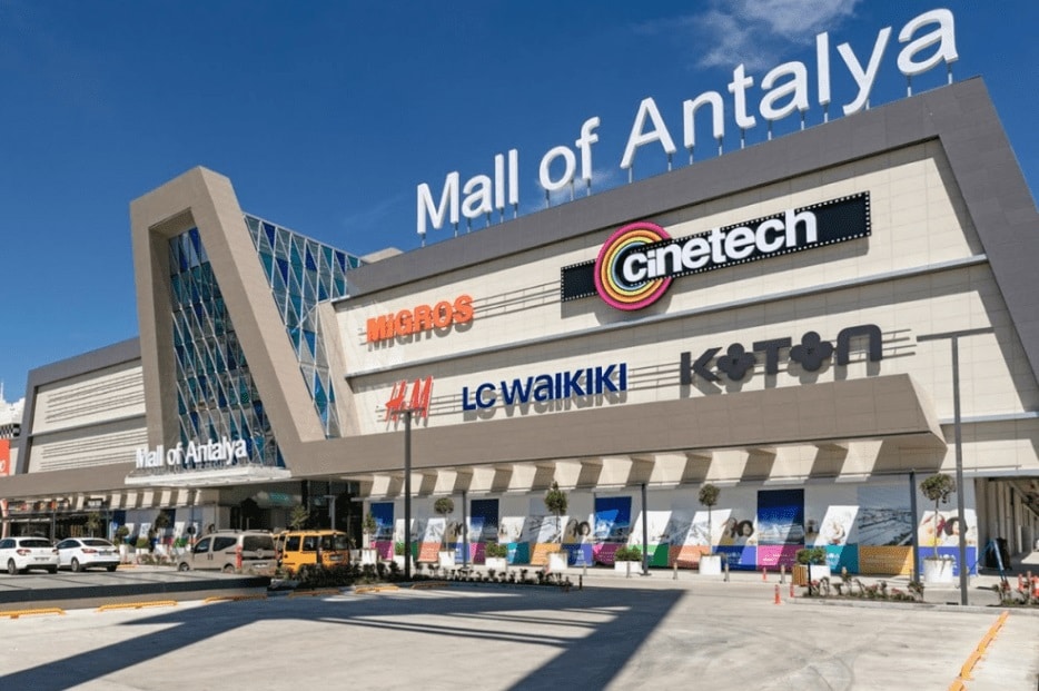 التسوق في أنطاليا