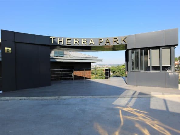 伊斯坦布尔萨勒耶的 Therra Park Tarabya 项目